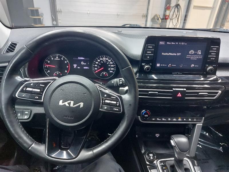 kia Seltos 2023 - 19