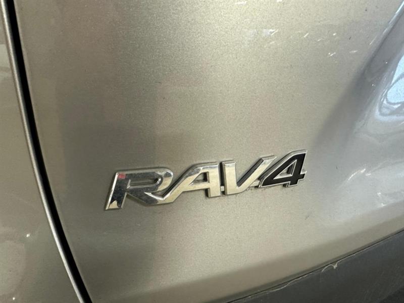 toyota RAV4 2022 - 29