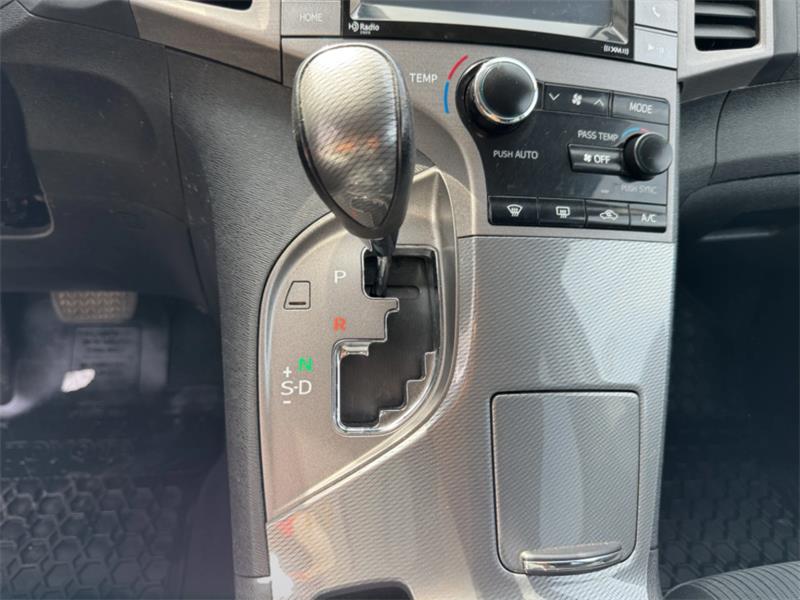 toyota Venza 2016 - 14