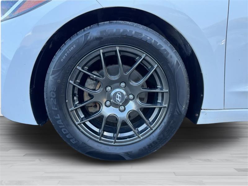 hyundai Elantra 2017 - 13