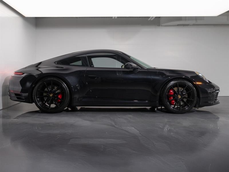 porsche 911 2024 - 12