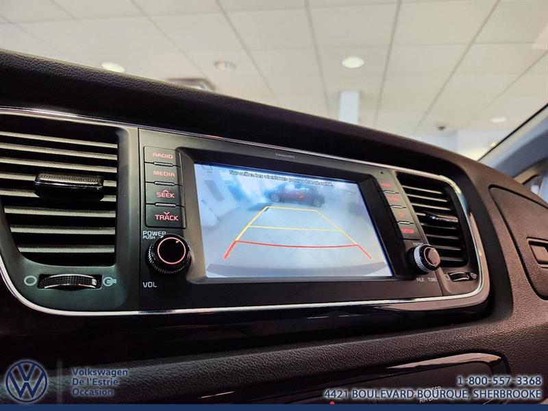 kia Sedona 2019 - 17