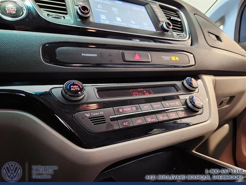 kia Sedona 2019 - 18