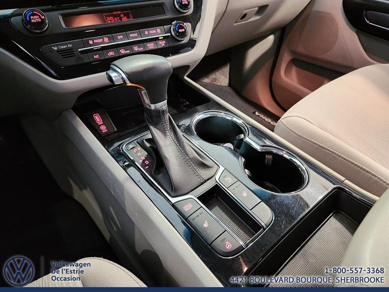 kia Sedona 2019 - 19