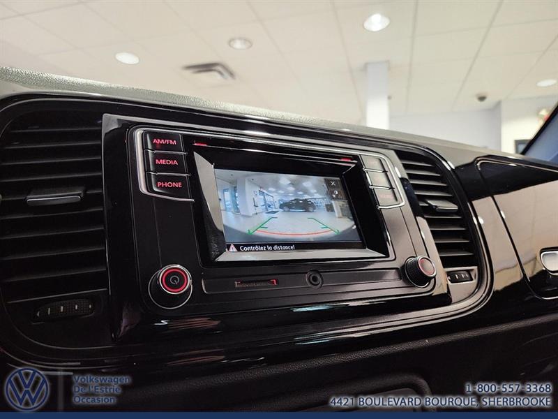 volkswagen Beetle Convertible 2016 - 14