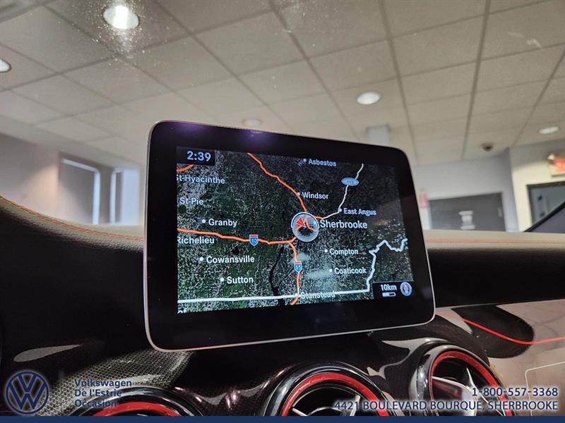 mercedes-benz GLA 2018 - 16