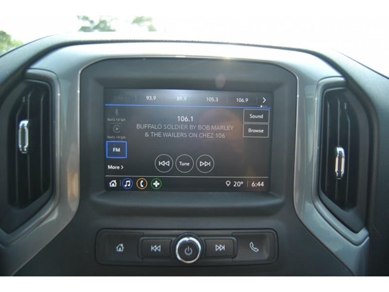 chevrolet Silverado 1500 2022 - 17