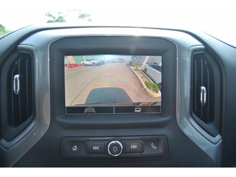 chevrolet Silverado 1500 2022 - 18