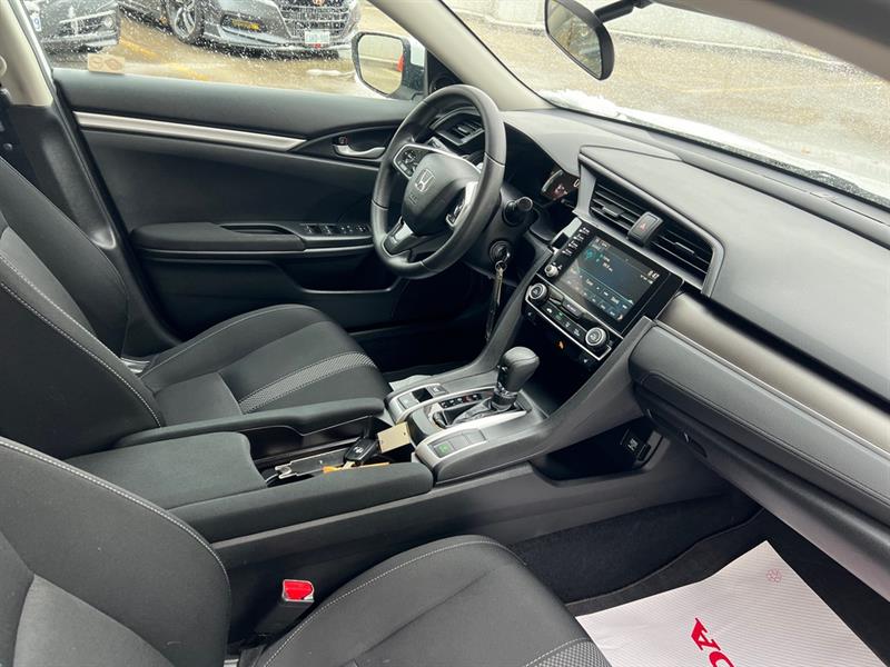 honda Civic 2019 - 24