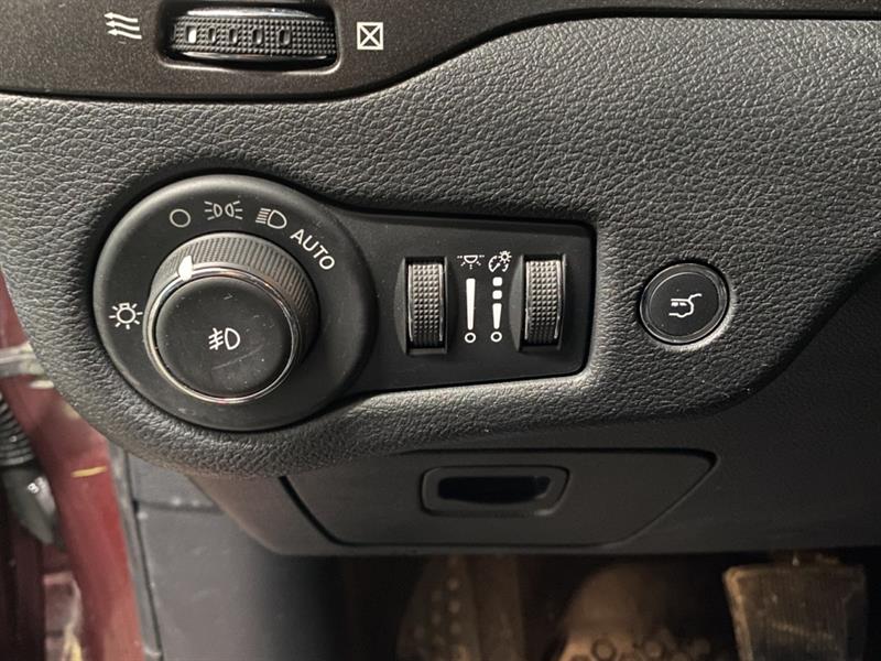 jeep Cherokee 2020 - 32