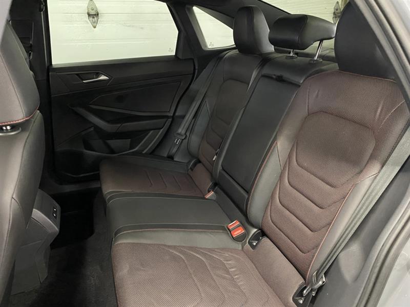 volkswagen Jetta 2023 - 20