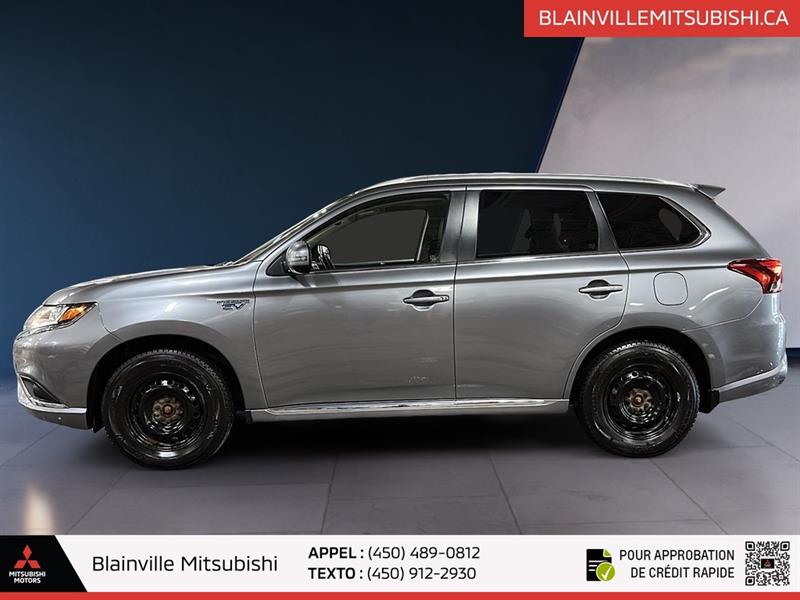 mitsubishi Outlander rechargeable 2022 - 9