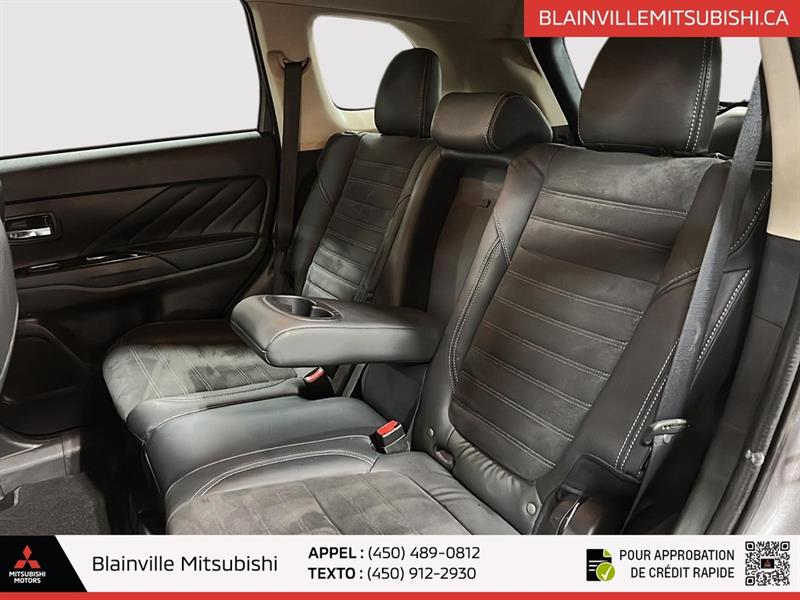 mitsubishi Outlander rechargeable 2022 - 14