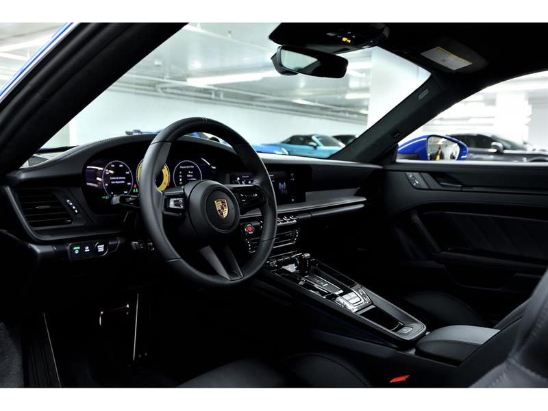 porsche 911 2025 - 12