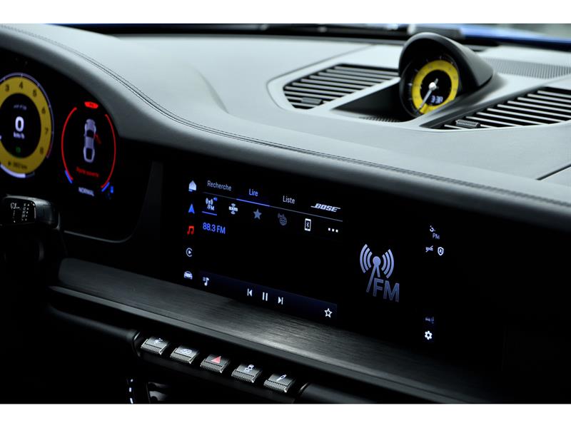 porsche 911 2025 - 32