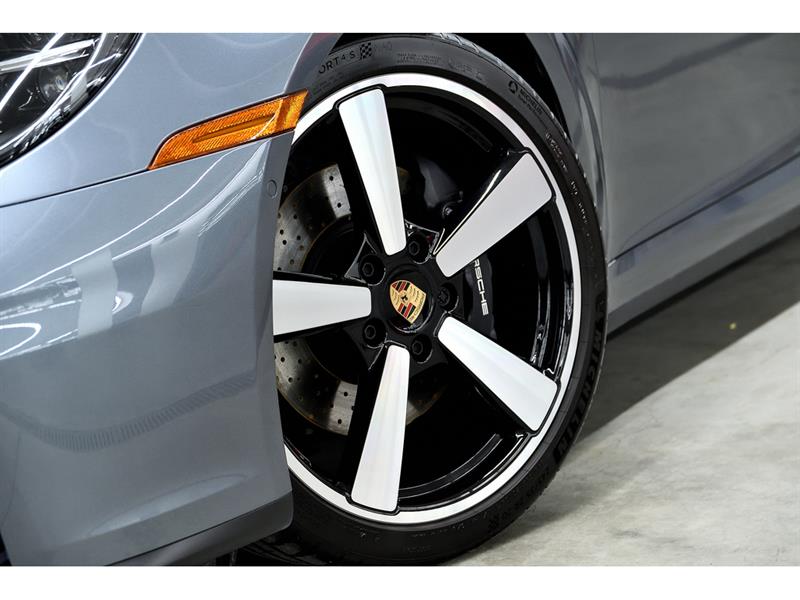 porsche 911 2025 - 8