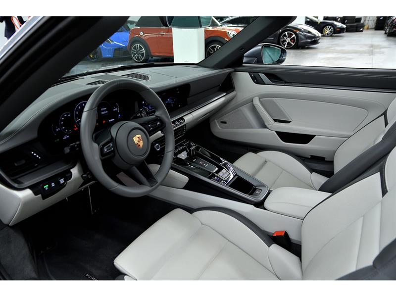 porsche 911 2025 - 13