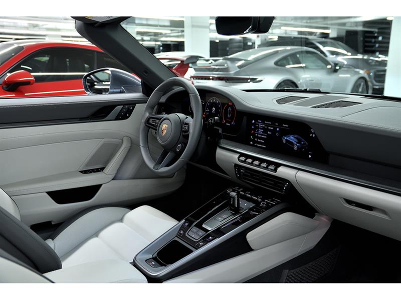 porsche 911 2025 - 31