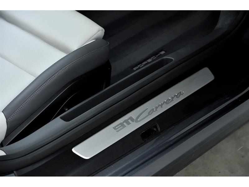 porsche 911 2025 - 33