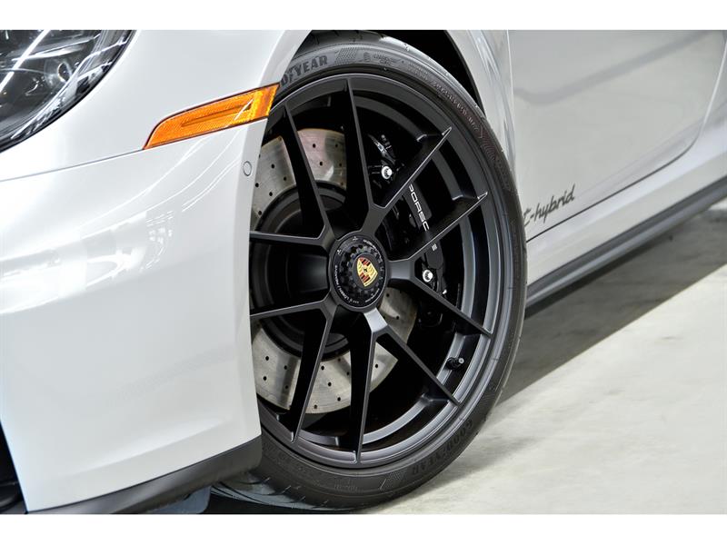 porsche 911 2025 - 8