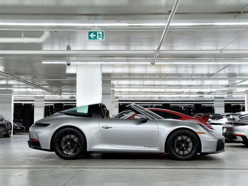 porsche 911 2025 - 11