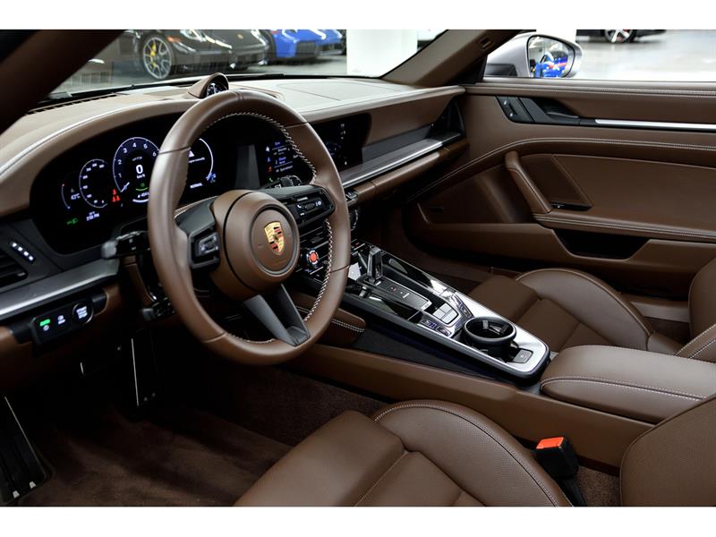 porsche 911 2025 - 16