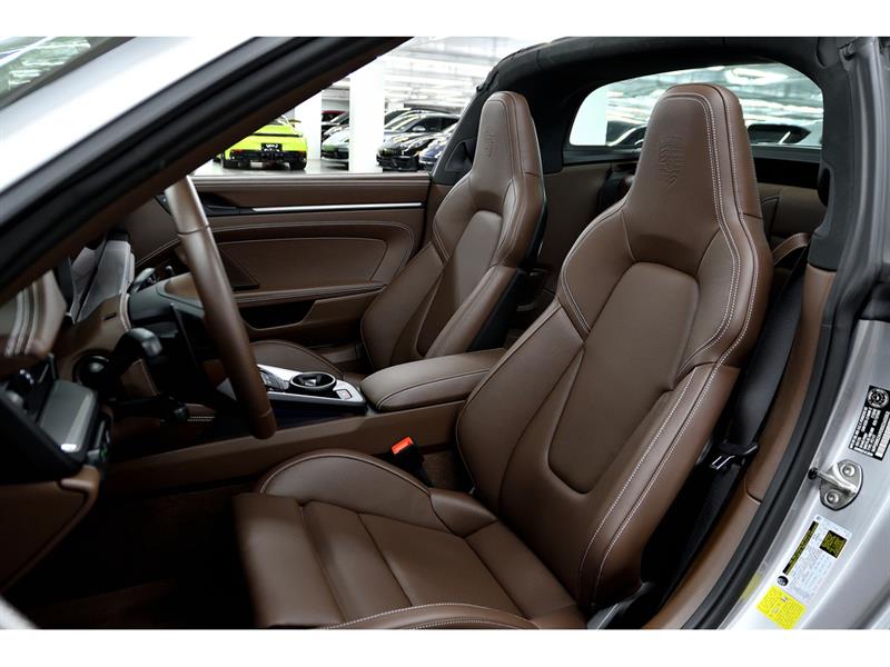 porsche 911 2025 - 19