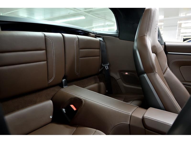 porsche 911 2025 - 40