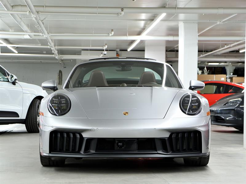 porsche 911 2025 - 41