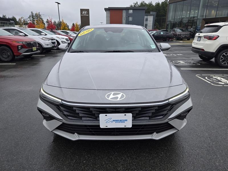 hyundai Elantra 2025 - 2