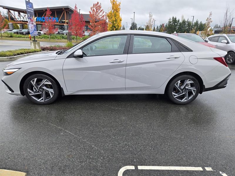 hyundai Elantra 2025 - 5