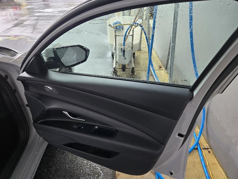 hyundai Elantra 2025 - 24