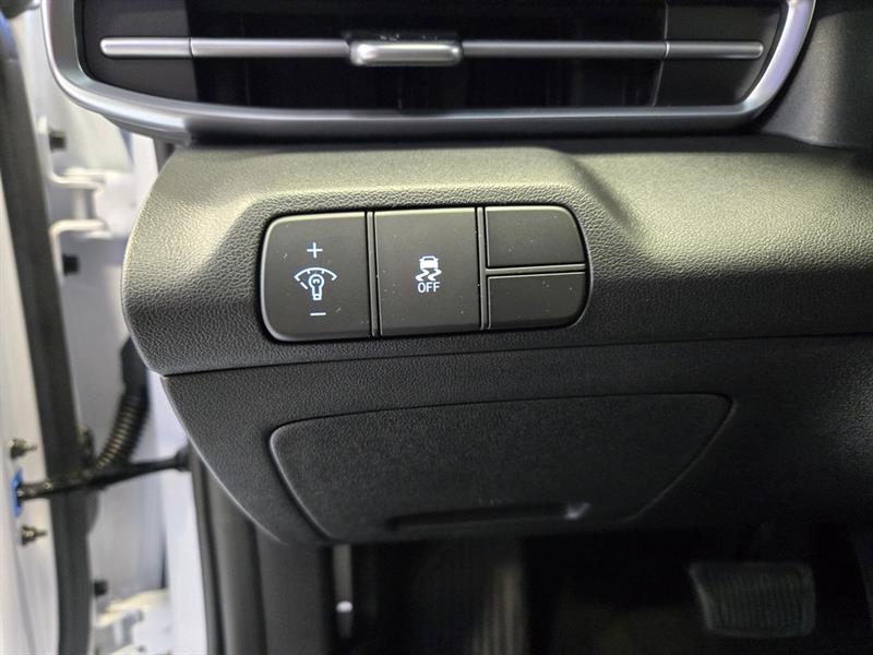 hyundai Elantra 2025 - 11