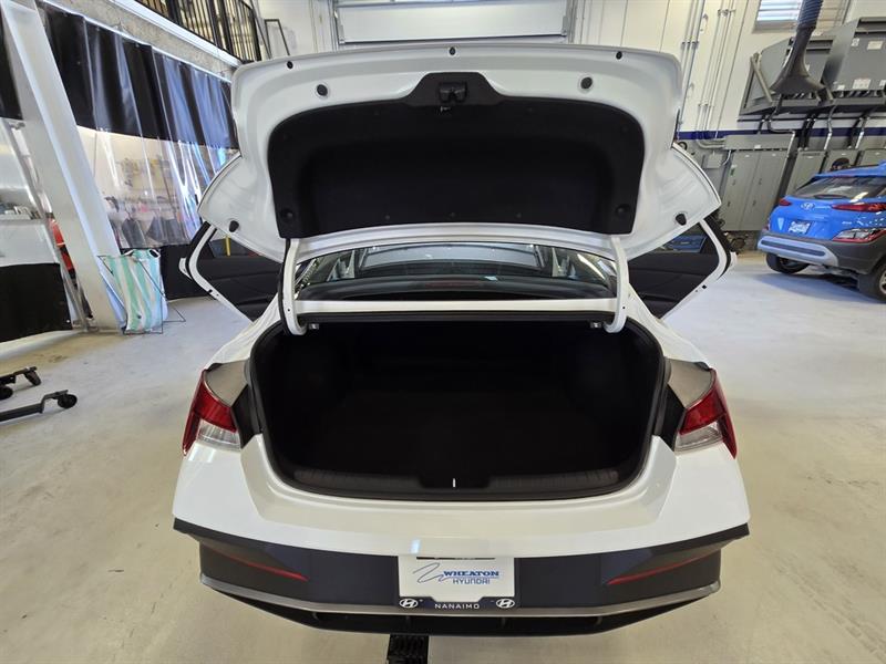 hyundai Elantra 2025 - 22