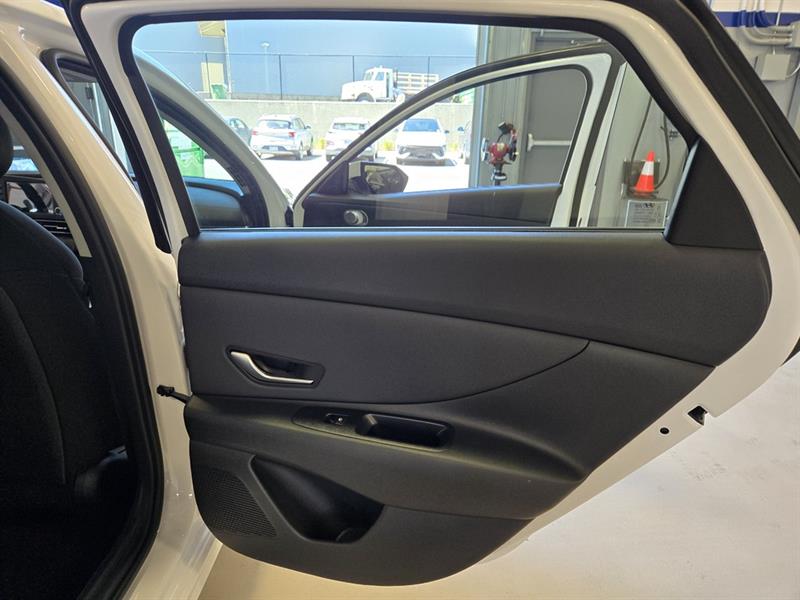 hyundai Elantra 2025 - 24