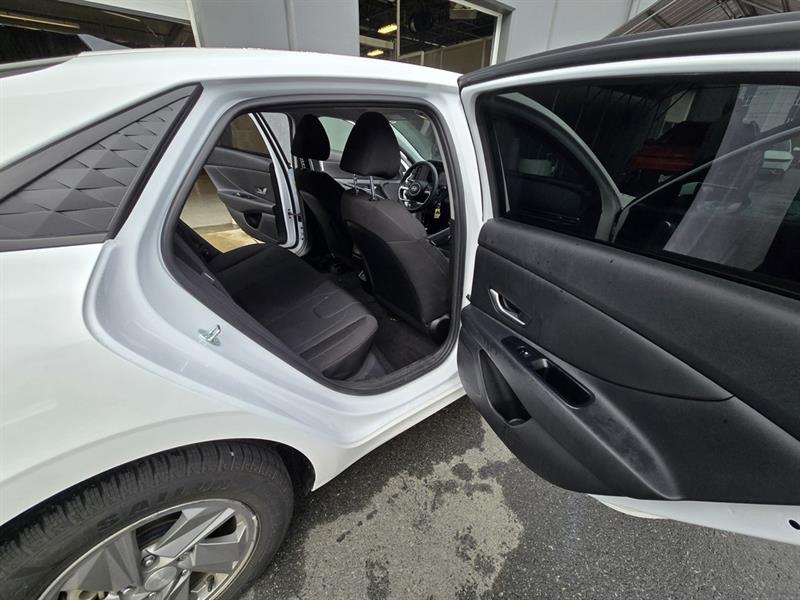 hyundai Elantra 2025 - 11