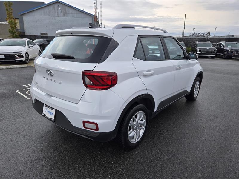 hyundai Venue 2022 - 8