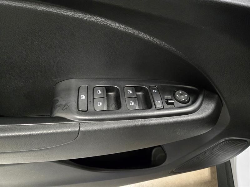 hyundai Venue 2022 - 11