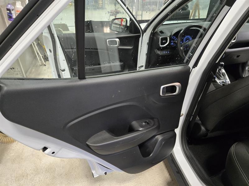 hyundai Venue 2022 - 20