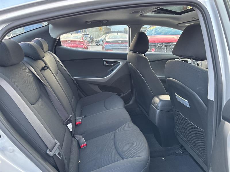 hyundai Elantra 2015 - 12