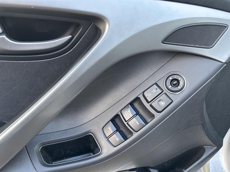 hyundai Elantra 2015 - 15