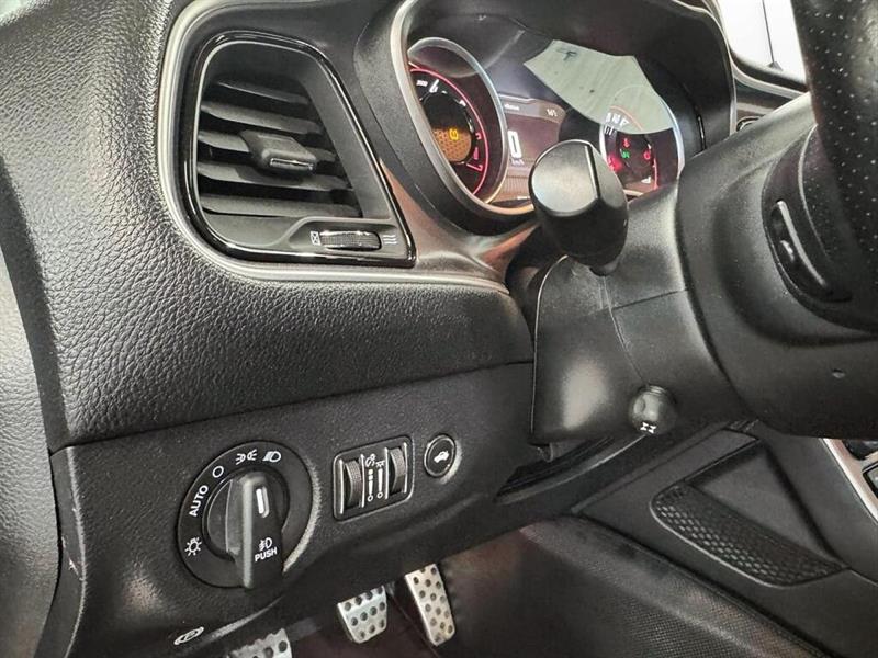 dodge Challenger 2019 - 11