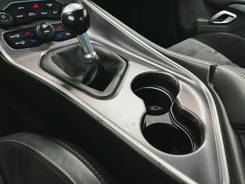 dodge Challenger 2019 - 18