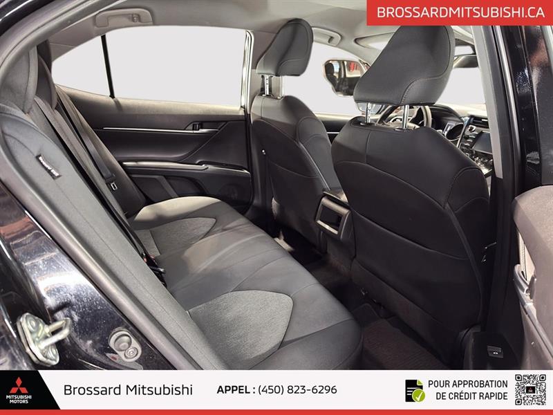 toyota Camry 2018 - 17