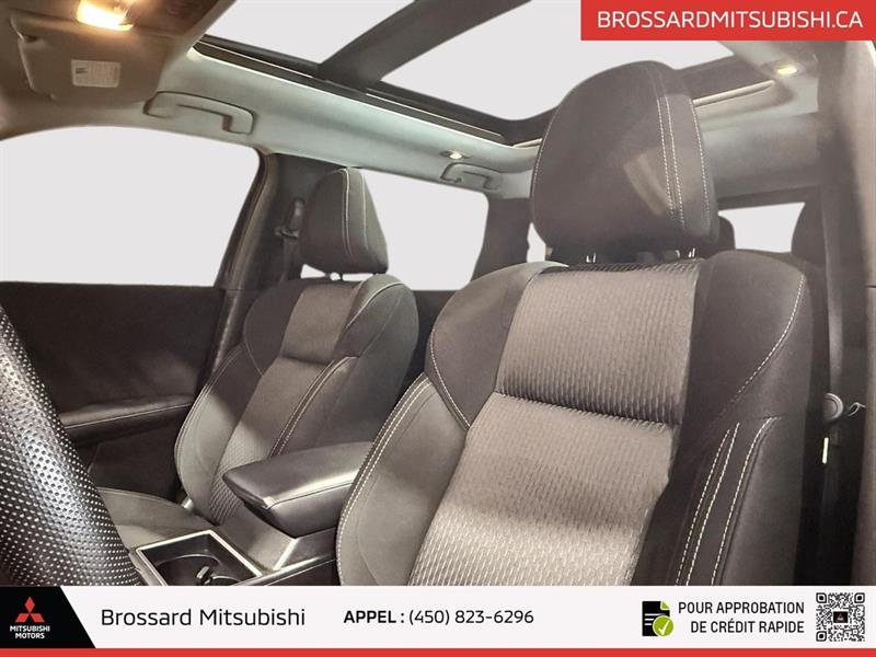 mitsubishi Outlander 2023 - 12