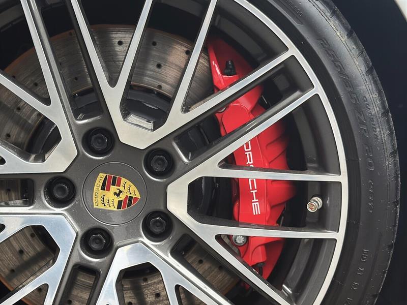 porsche 911 2021 - 13