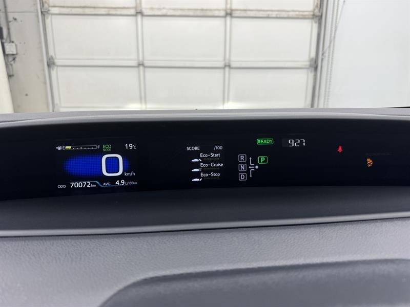 toyota Prius 2017 - 21