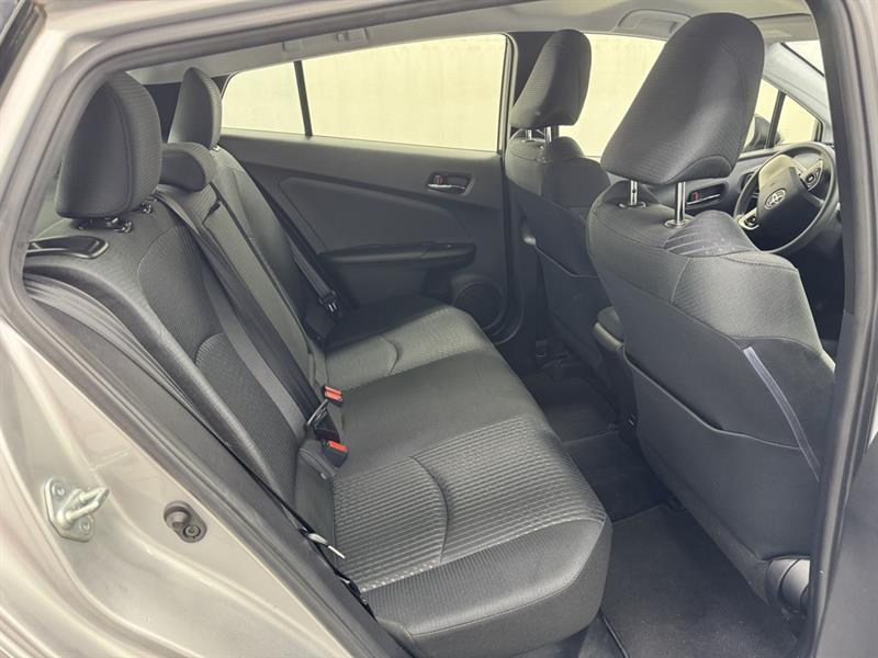 toyota Prius 2017 - 27