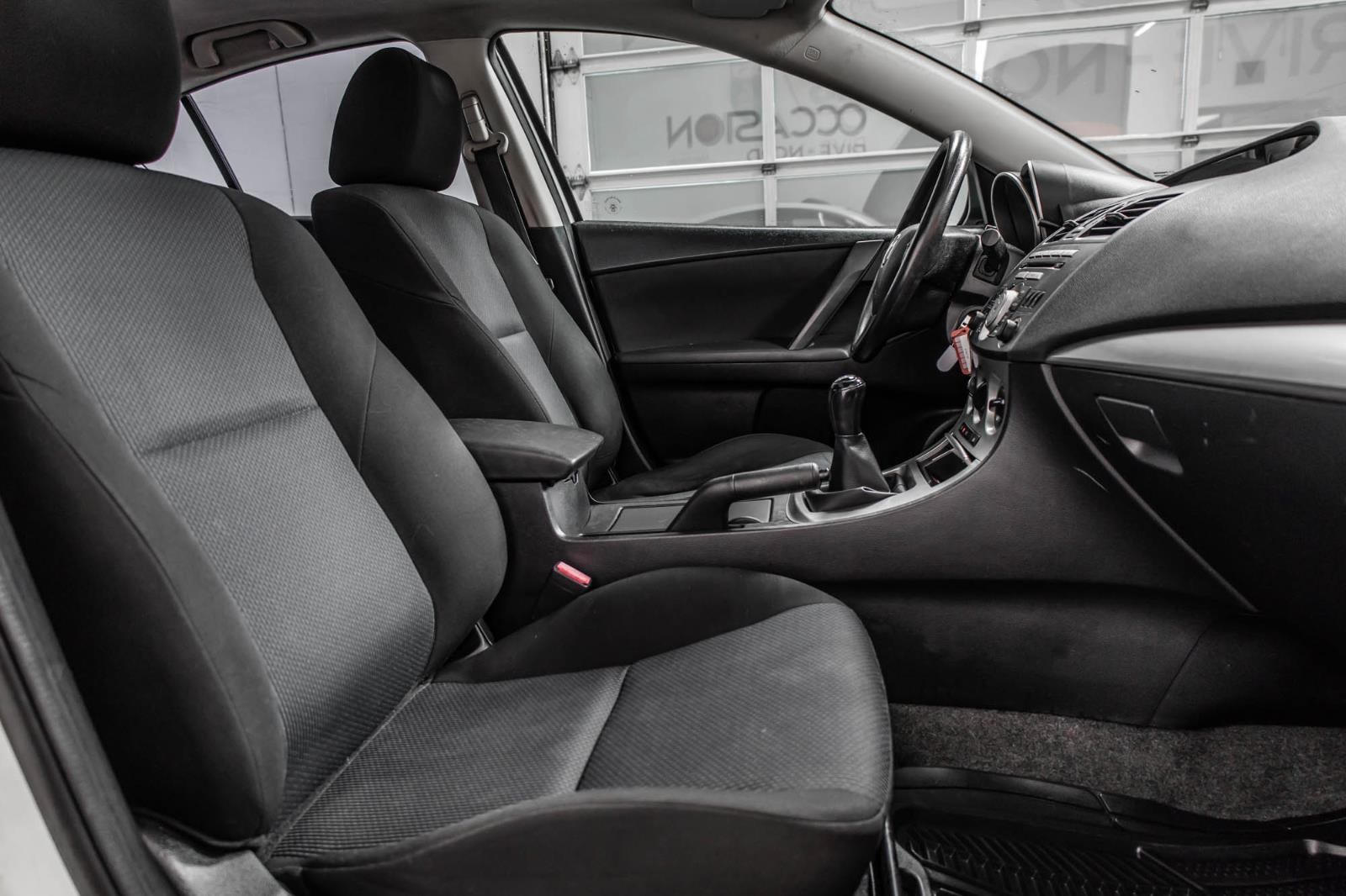 mazda Mazda3 2011 - 29