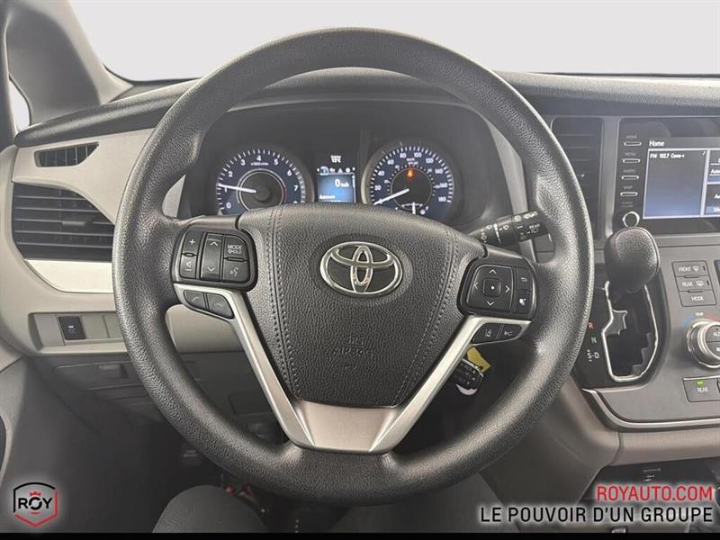 toyota Sienna 2020 - 11